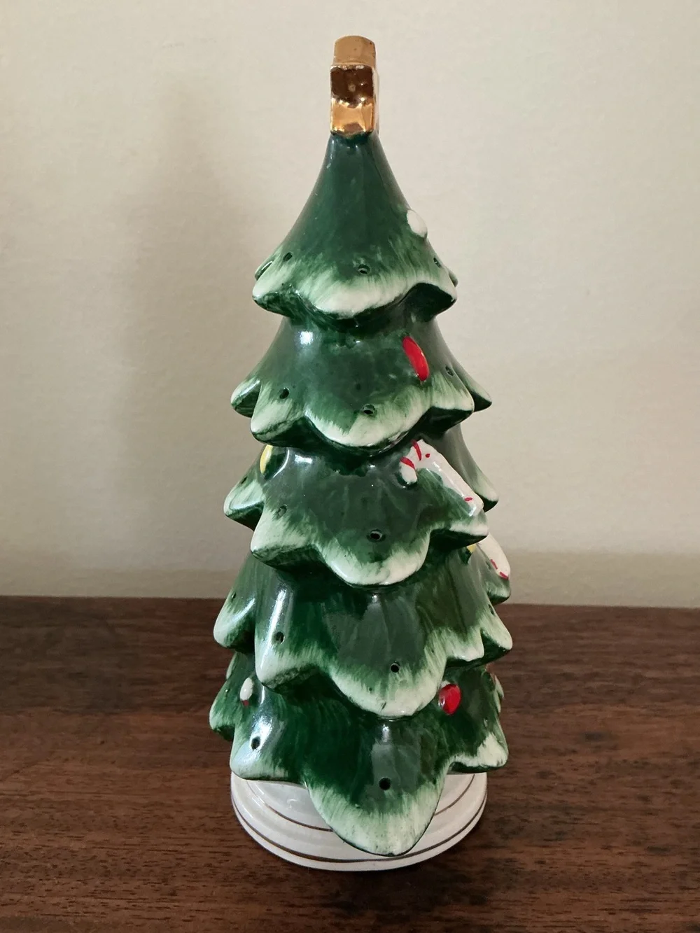 Lefton festive green